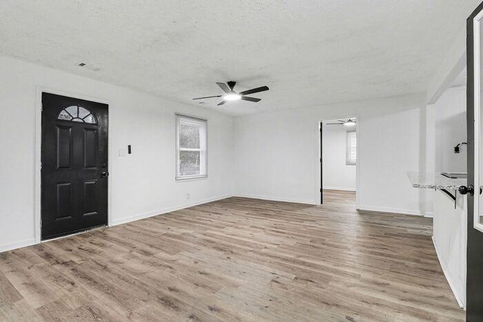 2160 Dowdell Dr - Photo 7 of 23