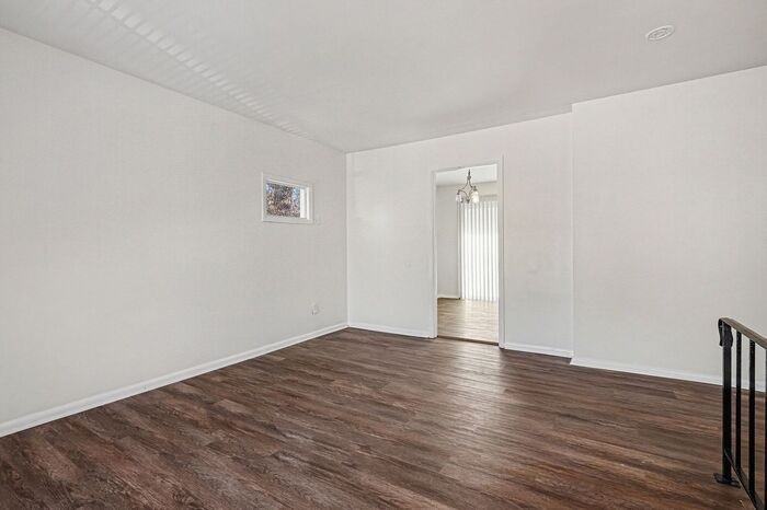 2505 Shiloh Dr - Photo 7 of 26