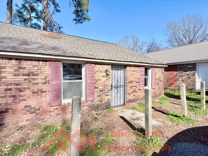 330 N High St #A - Photo 2 of 21