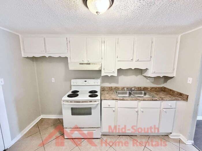 330 N High St #A - Photo 7 of 21