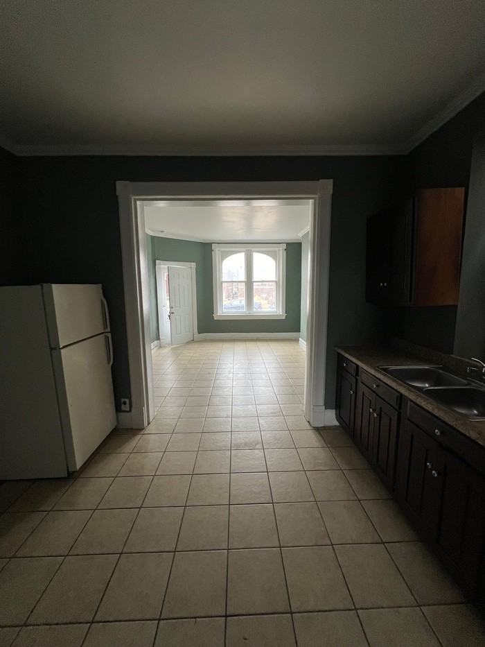 7402 Minnesota Ave - Photo 3 of 6