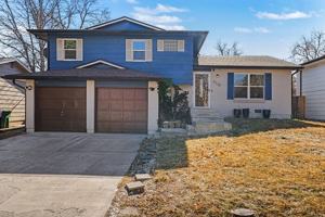 featured image of 6538 W Kenyon Ave