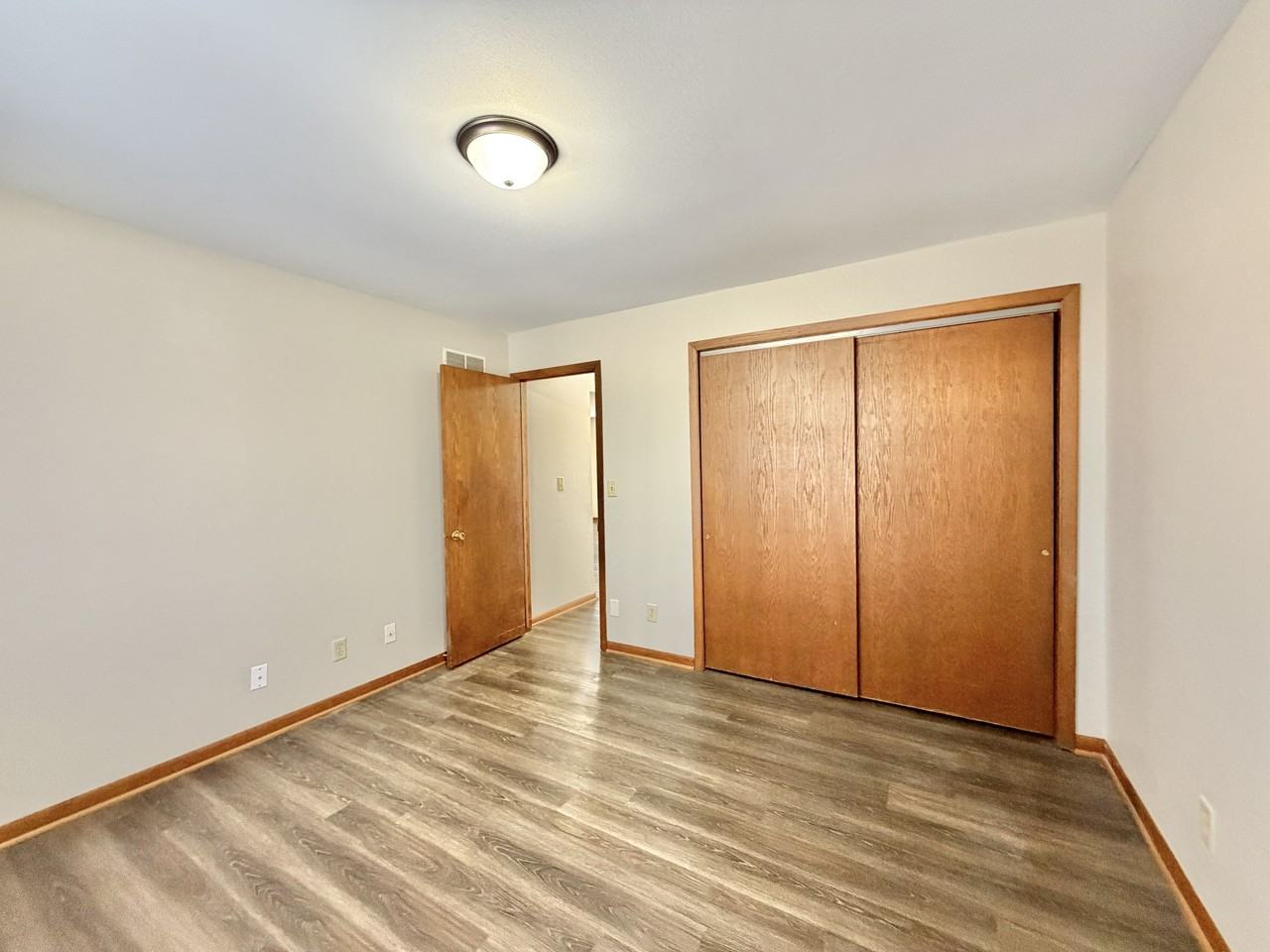 2047 Colony Ct #C - Photo 5 of 20