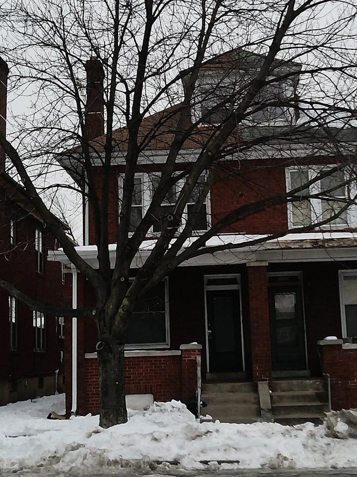 2728 N 6th St - Photo 2 of 20