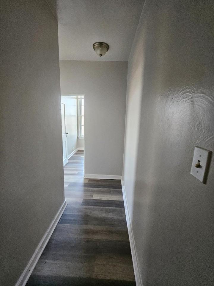 1525 University Ave - Photo 3 of 38