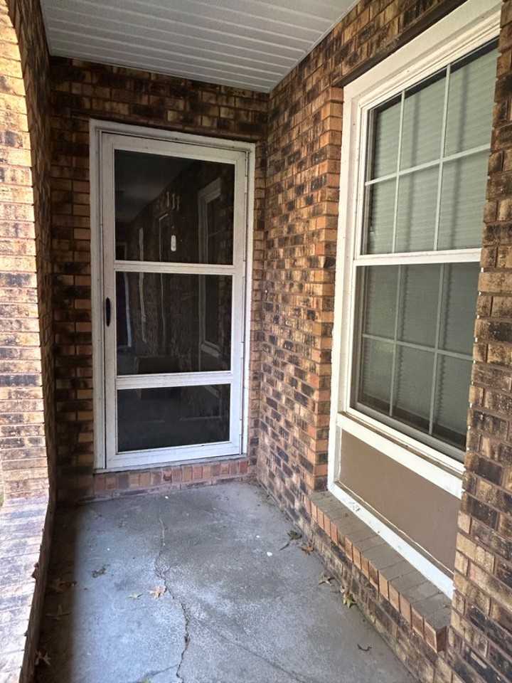 111 David Dr - Photo 3 of 15