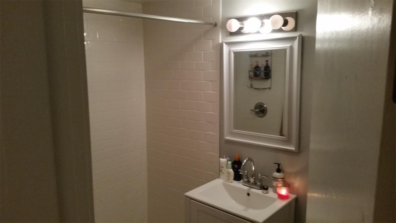 117 1/2 N Lucas St #1 - Photo 5 of 6