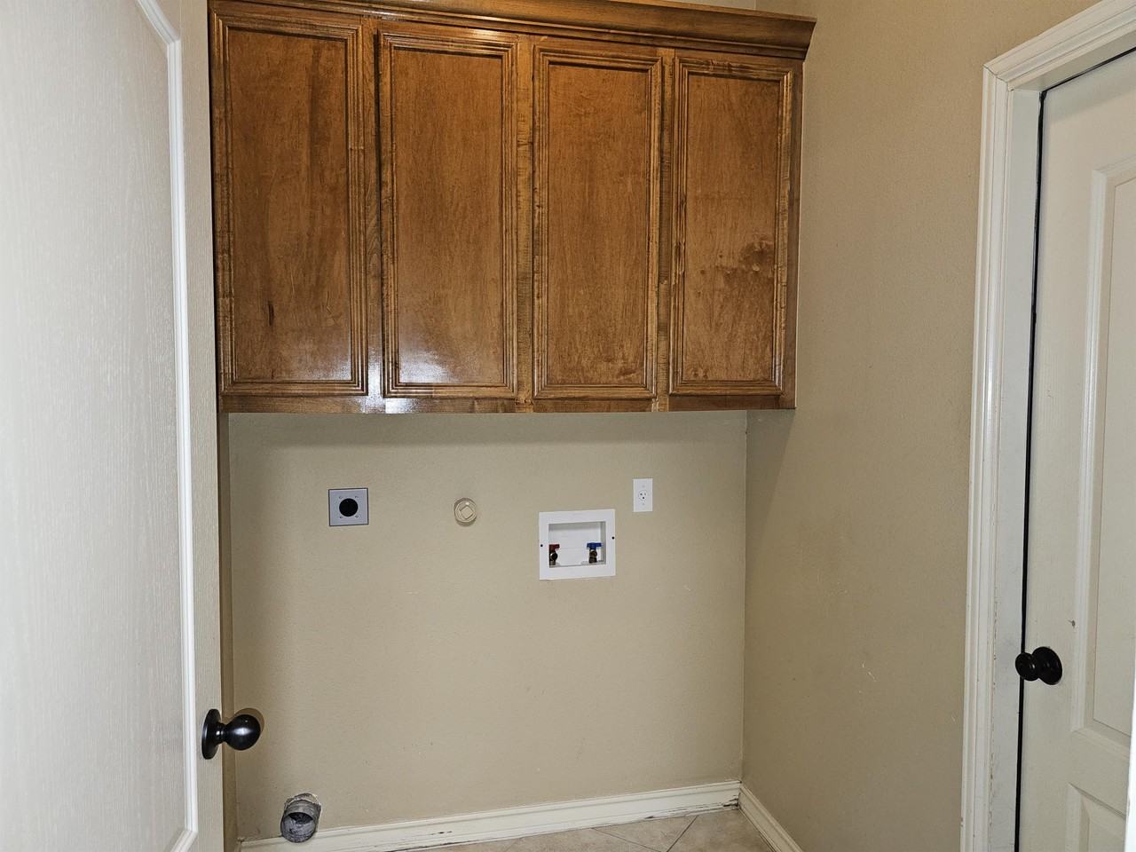 6214 Manresa St #1 - Photo 6 of 35