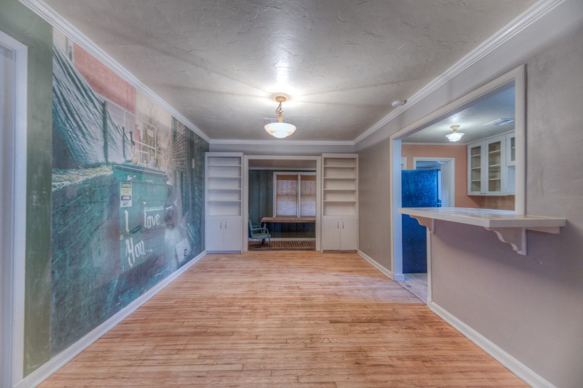 544 S Oswego Ave #1 - Photo 6 of 23