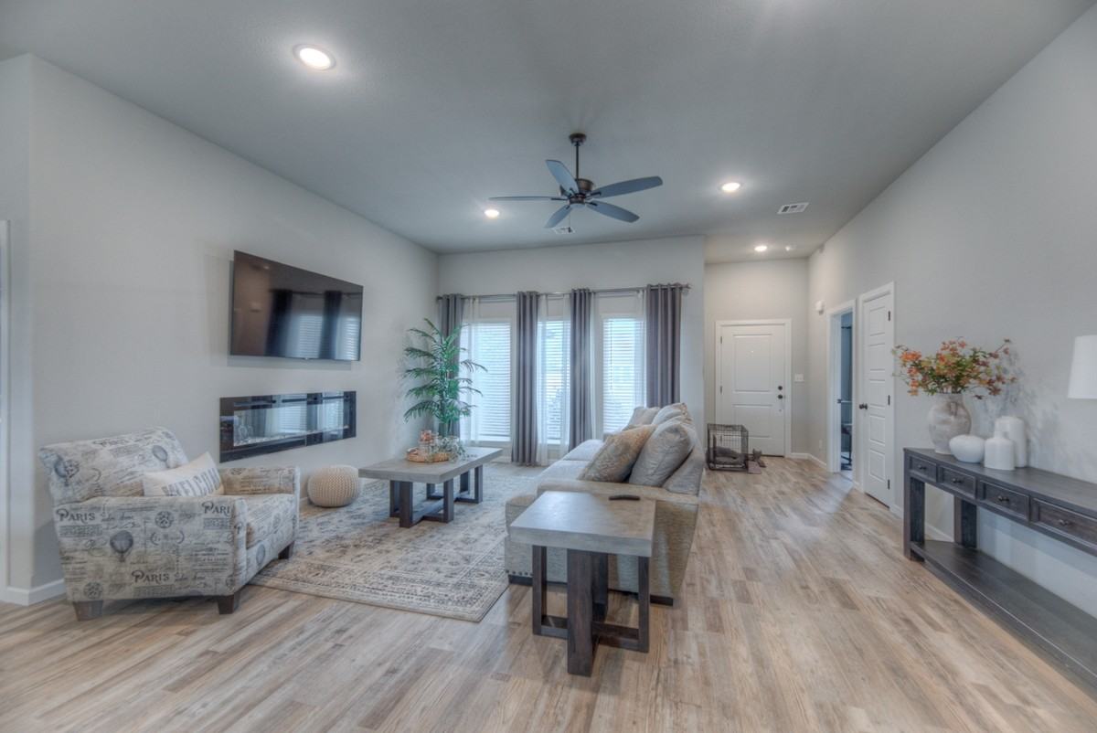 1422 E 149th Pl S #1 - Photo 3 of 24