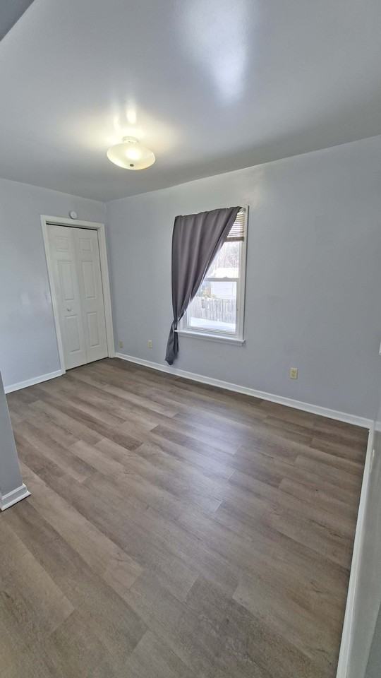 1204 Salt Springs Rd #1 - Photo 4 of 15