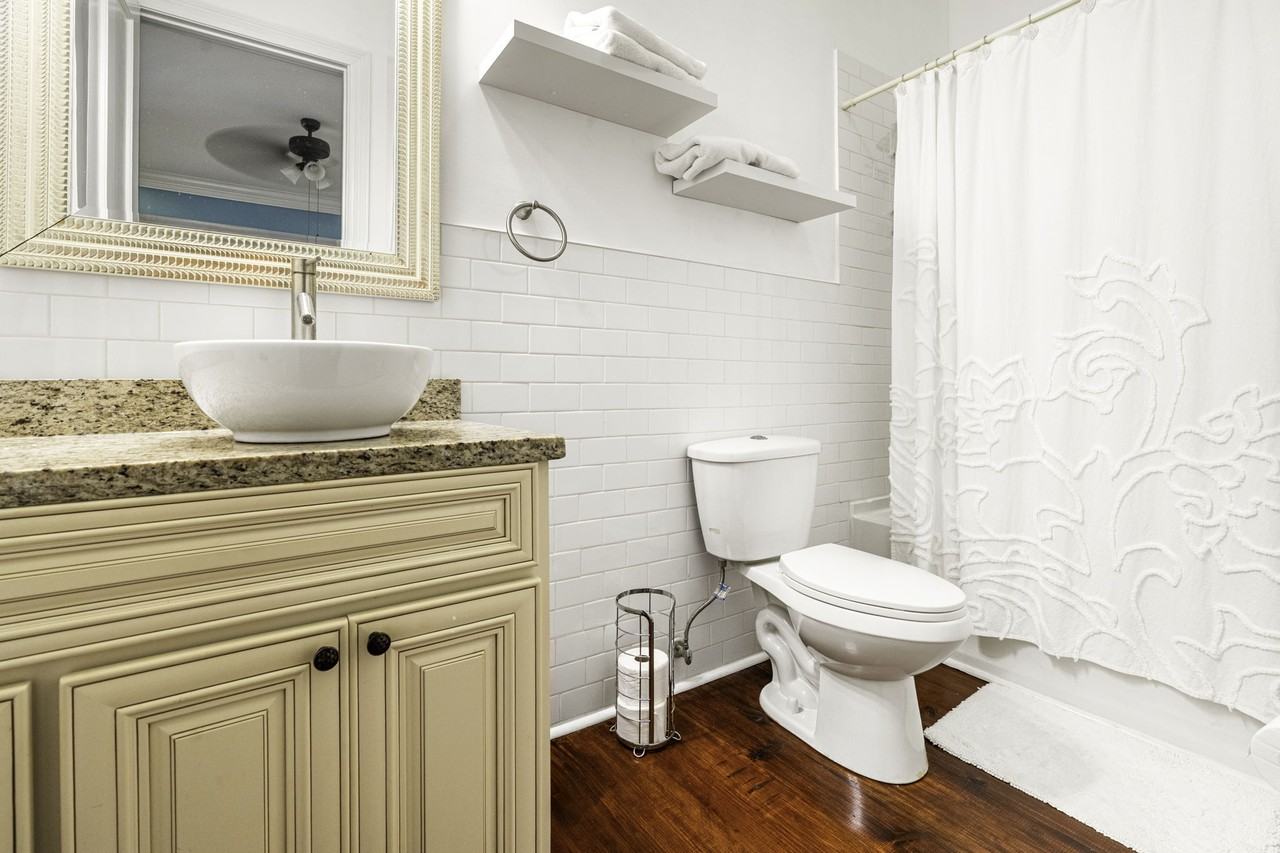 2324 Ursulines Ave - Photo 7 of 15