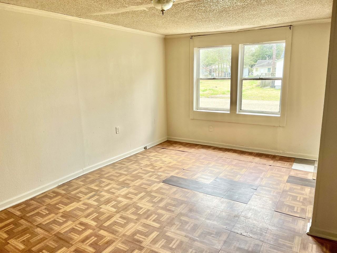 4617 Ritterman Ave #1 - Photo 6 of 8