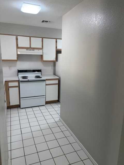 902 S Loop 499- P-6 #P6 - Photo 5 of 30