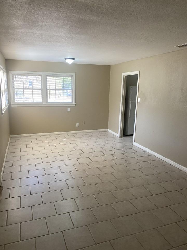 1801 Poage Ave #1 - Photo 2 of 7