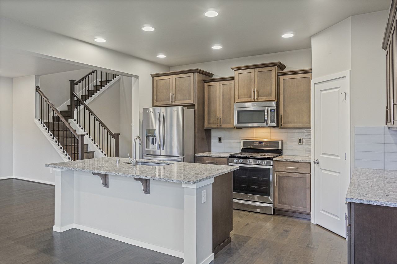 18568 115th Pl Se #1 - Photo 4 of 30