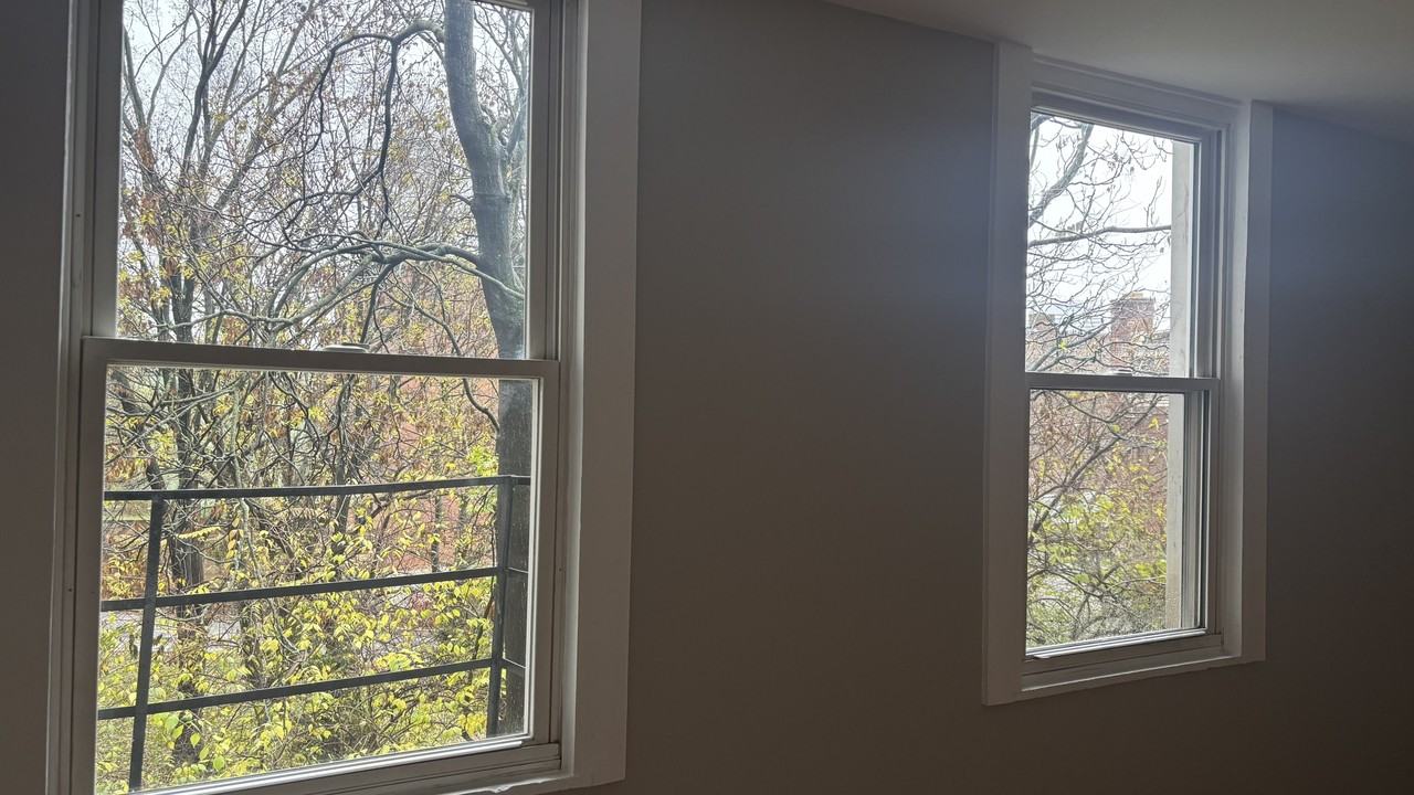 215 Mulberry St #01 - Photo 7 of 12