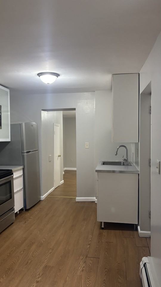 215 Mulberry St #01 - Photo 3 of 12