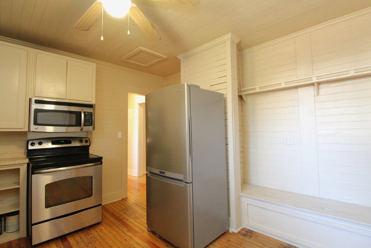 3102 E De Soto St - Photo 6 of 14