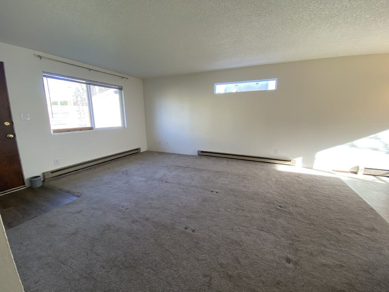 2406 Jaeger St #B - Photo 3 of 15