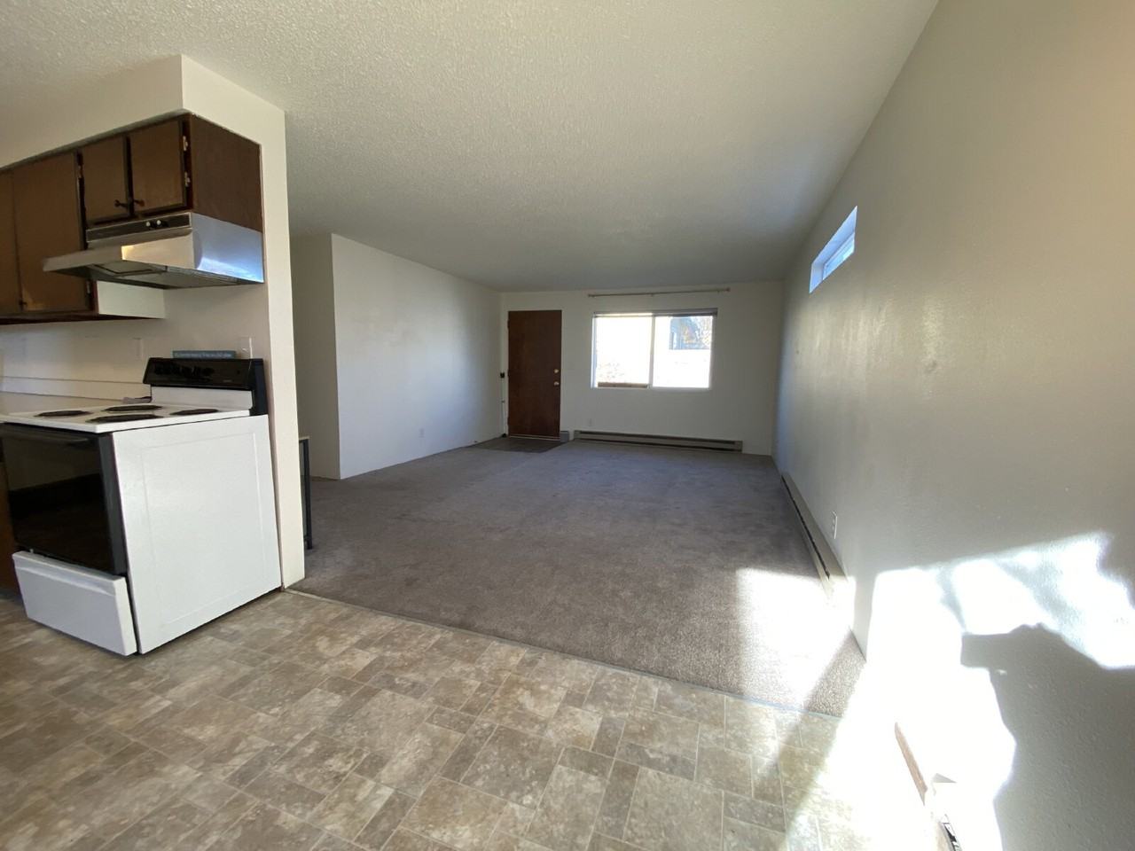 2406 Jaeger St #B - Photo 4 of 15