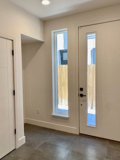 1724 Irving St Unit 3 - Photo 4 of 25