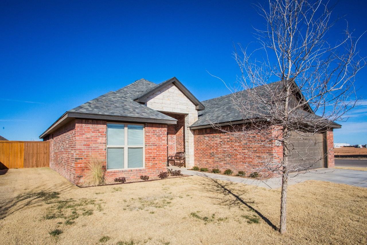 816 N 4th St - Photo 3 of 25