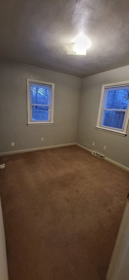 446 N Madison St - Photo 2 of 8