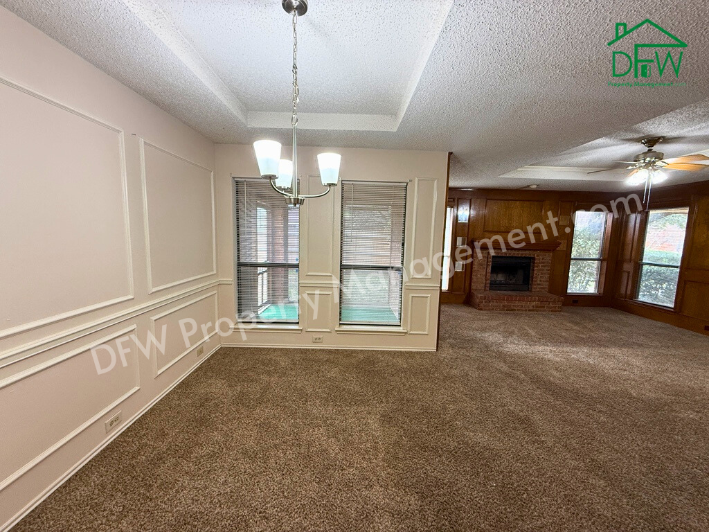 816 Summit Dr - Photo 7 of 40