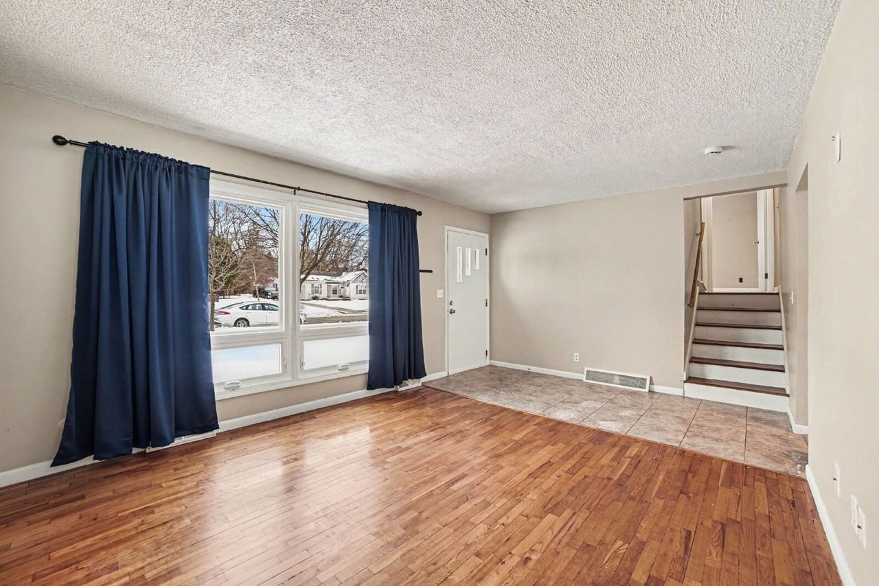 3317 Dawn Dr - Photo 6 of 16