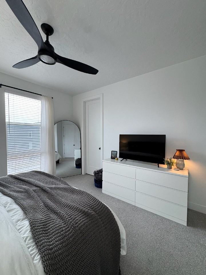 428 S 610 E - Photo 5 of 50