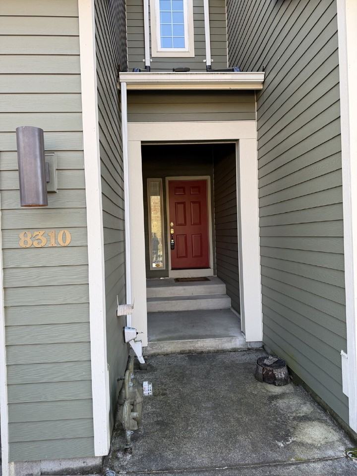 8310 N Edison St - Photo 2 of 22