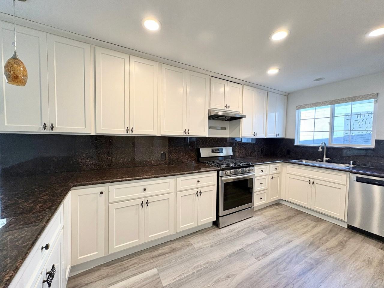 33239 Lake Oneida St - Photo 6 of 33