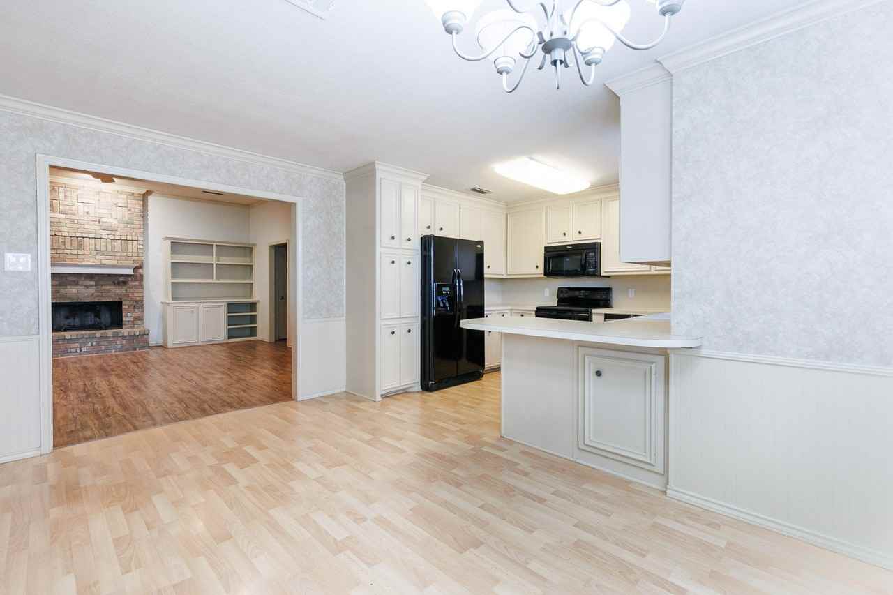 8210 Chicago Ave - Photo 5 of 20