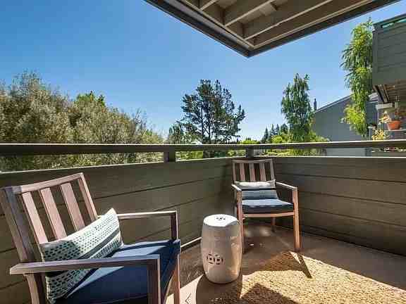 4024 Farm Hill Blvd - Photo 7 of 11