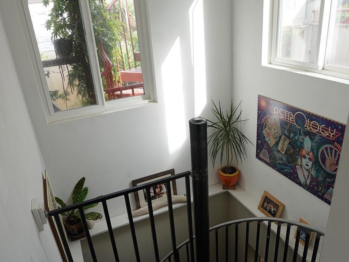 22 Cotter St - Photo 4 of 24