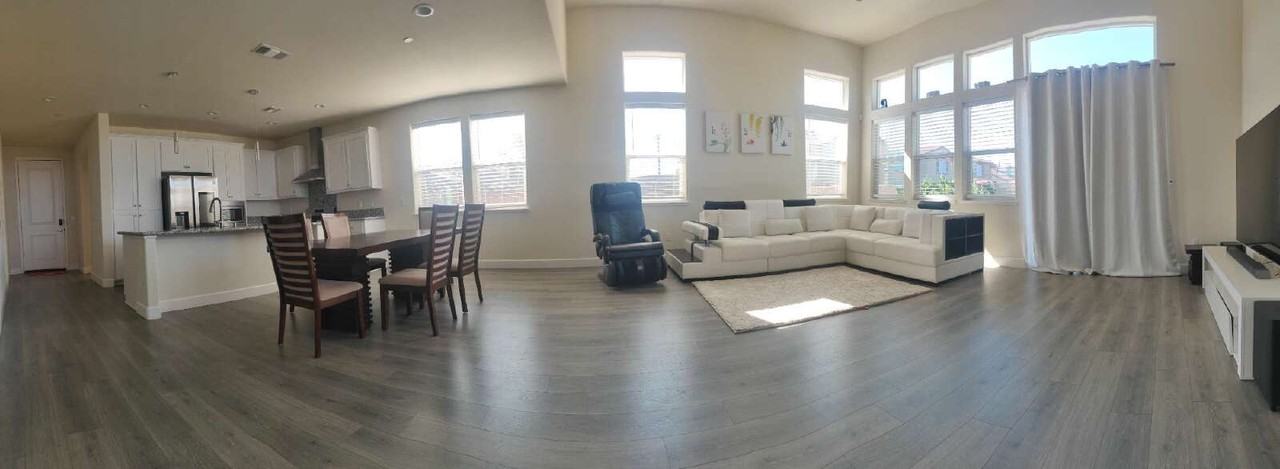 325 Eugenia St - Photo 6 of 29