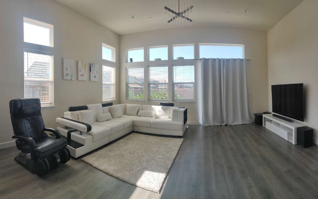 325 Eugenia St - Photo 7 of 29