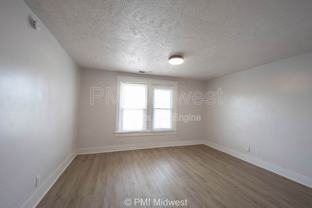 2211 E New York St #B - Photo 1 of 1
