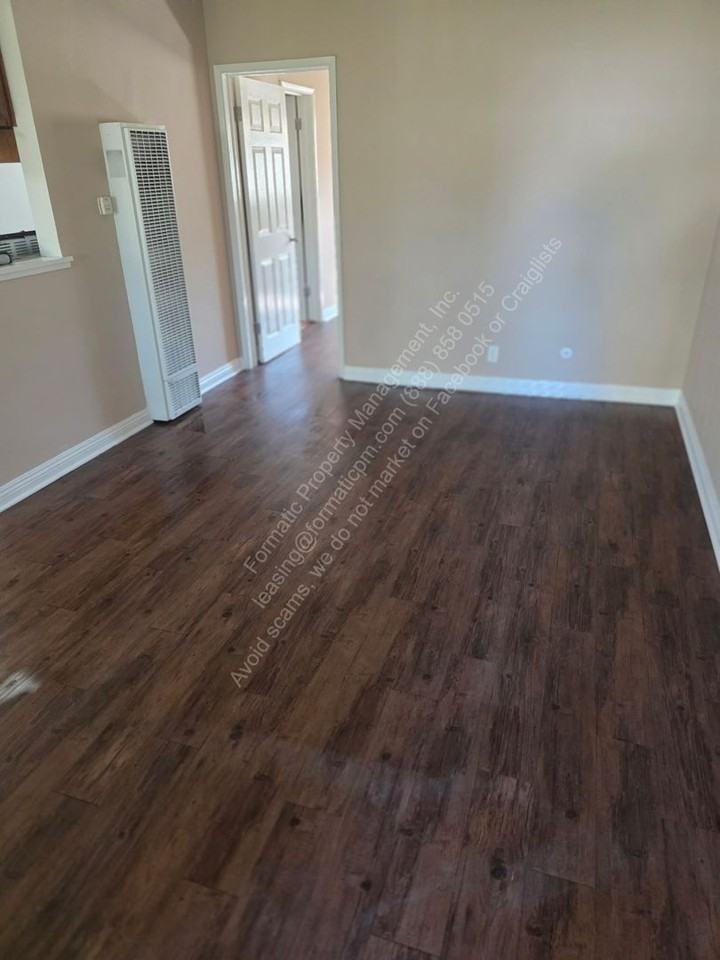 2114 S Mallul Dr #7 - Photo 3 of 11