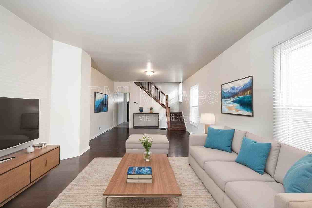 264 N Holmes Ave - Photo 3 of 20