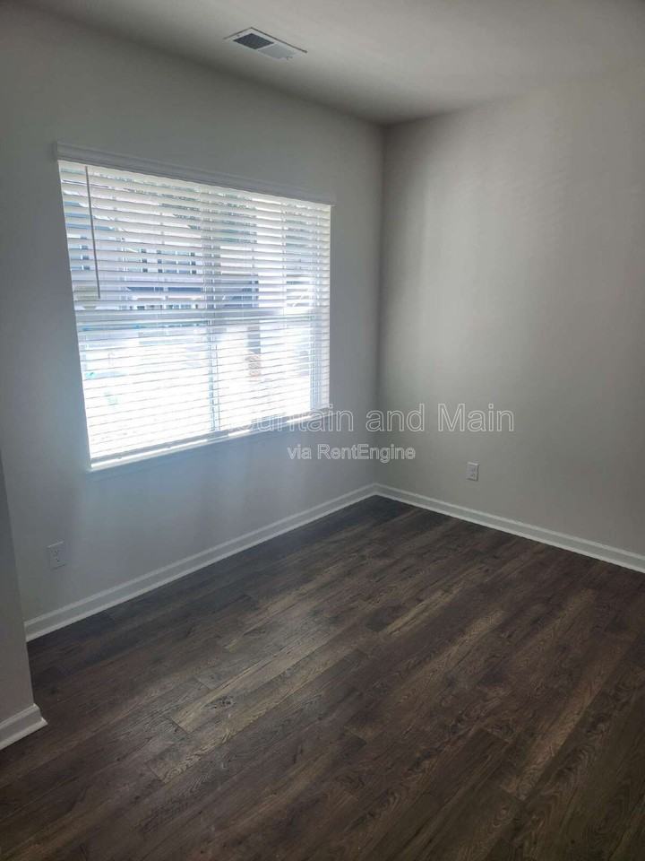 568 Country Oak Dr - Photo 6 of 39