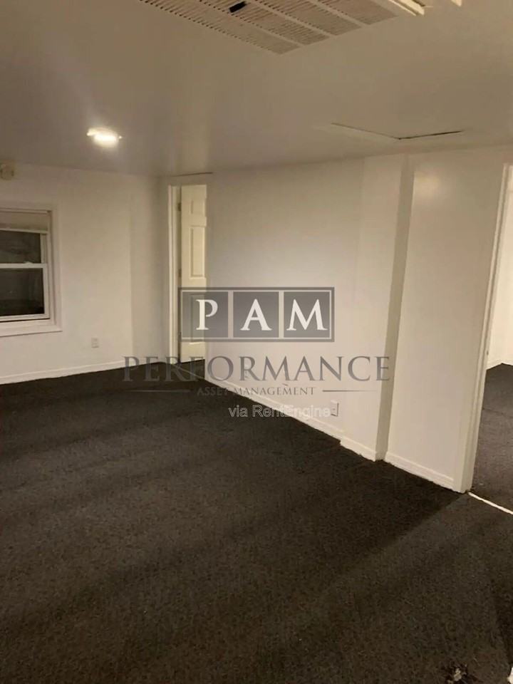 1208 59th St - Photo 7 of 11