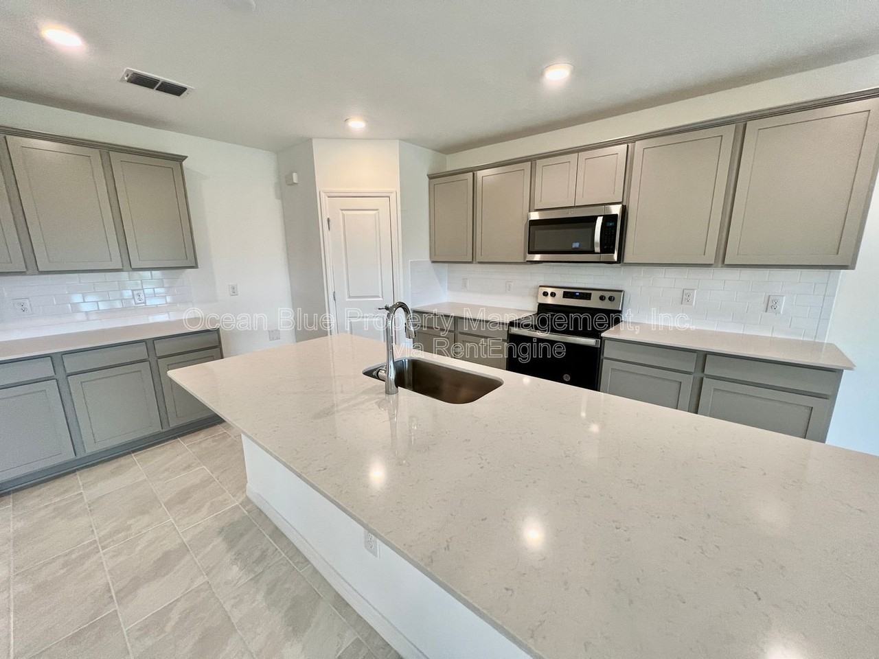 9510 Summers Cay Cir - Photo 6 of 22