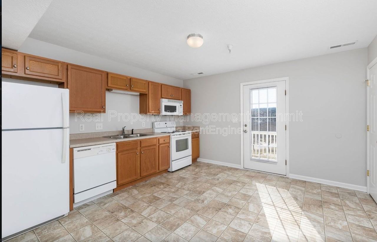 1009 Seth Dr #107 - Photo 2 of 13