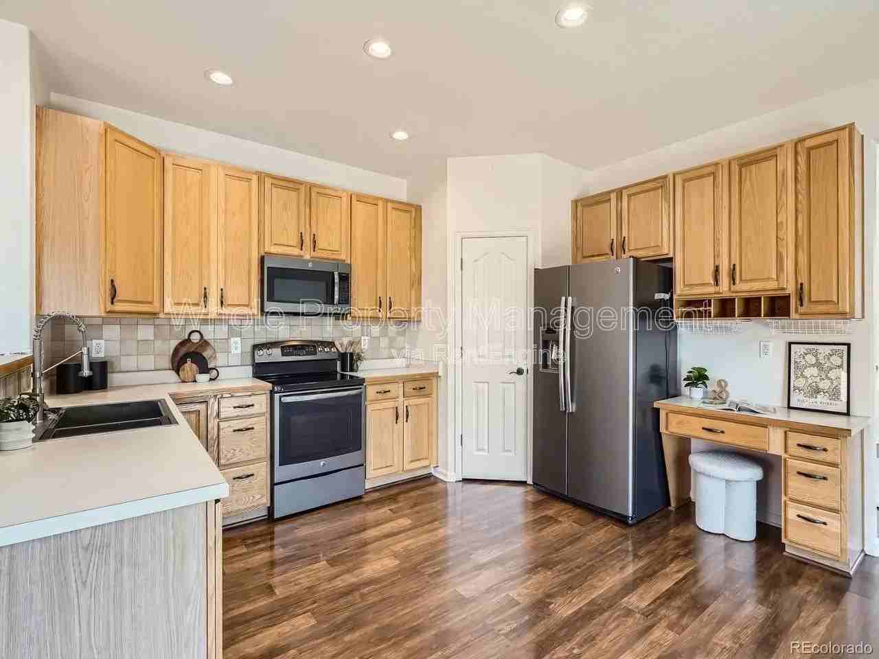 21770 Mount Elbert Pl - Photo 7 of 34