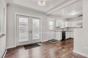 featured image of 201 S Meade St