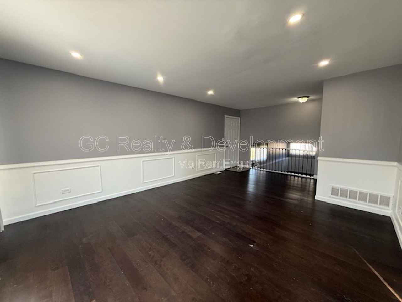 24 W Ann St - Photo 5 of 23