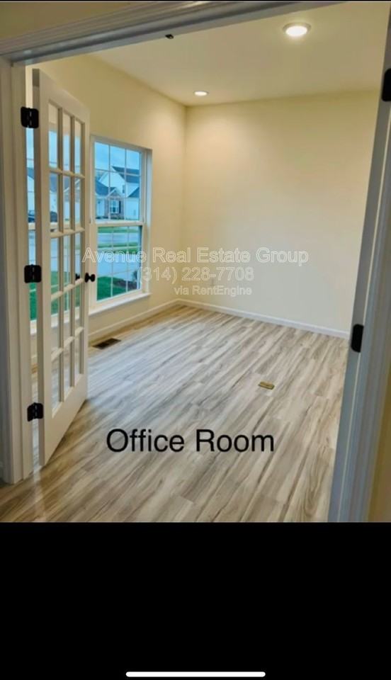 928 Little Fieldstone Ct - Photo 2 of 15