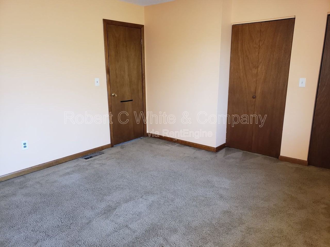 176 Oakland St #E - Photo 7 of 11